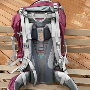 deuter ACT LITE 45+10 SL women’s backpack